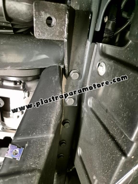 Piastra paramotore di acciaio Iveco Daily 7