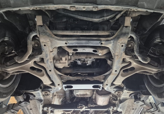 Piastra paramotore di acciaio VW Touareg 7P