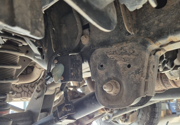 Piastra paramotore alluminio sensore sospensione posteriore Ford Ranger Raptor