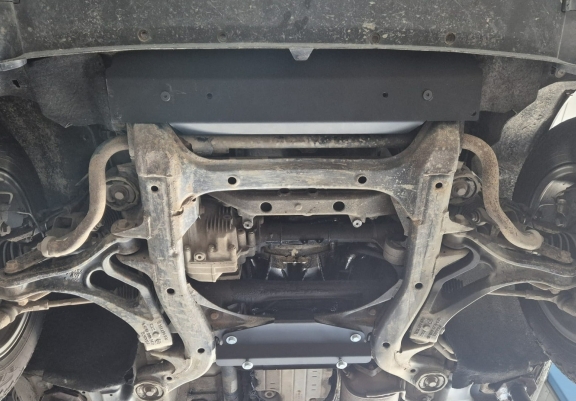 Piastra paramotore di acciaio Porsche Cayenne