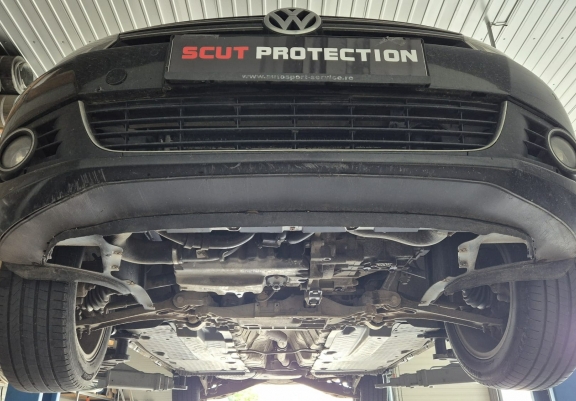 Piastra paramotore di acciaio Audi A3
