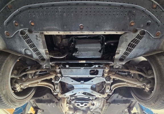 Piastra paramotore di acciaio Audi A6
