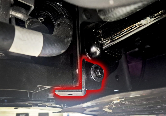Piastra paramotore di acciaio Forthing U Tour V9