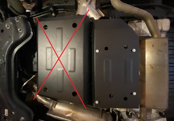 Protezione di acciaio per il AdBlue Opel Movano C 